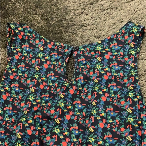 Cute floral flare dress - Picture 5 of 5